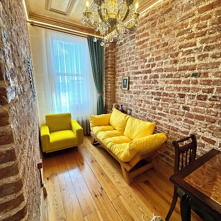 Eagle's Nest Boutique Hotel