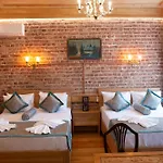 Eagle's Nest Boutique * Стамбул