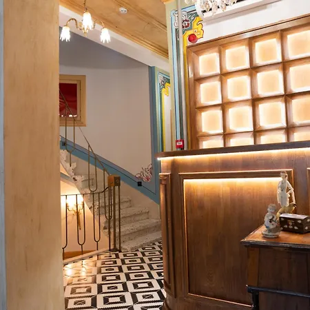 Eagle's Nest Boutique *