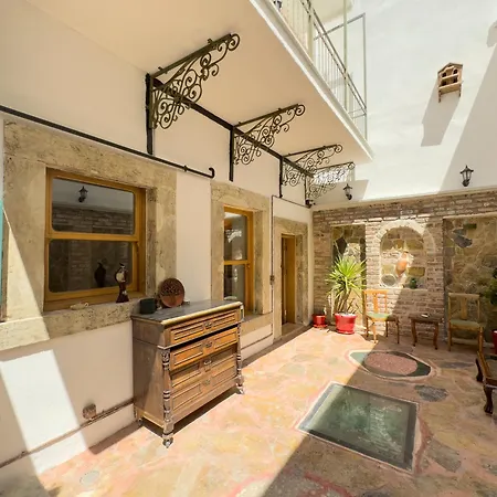 Hotel Eagle's Nest Boutique *