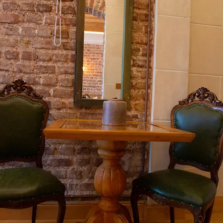 Eagle's Nest Boutique Hotel