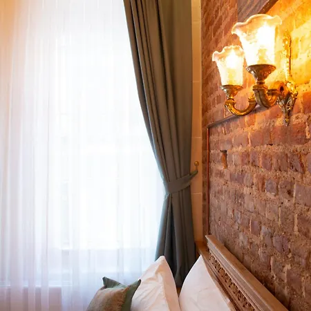 Hotel Eagle's Nest Boutique *