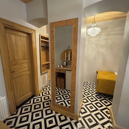 Eagle's Nest Boutique Hotel *