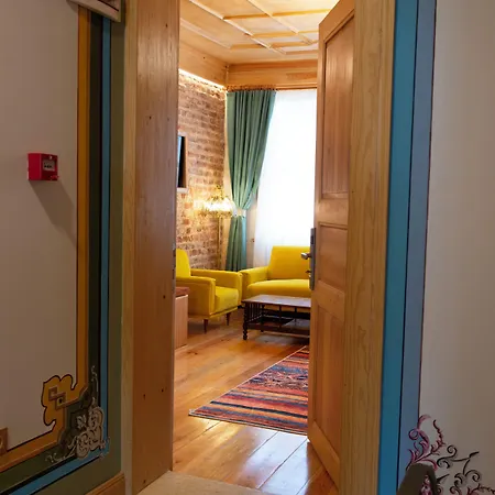 Eagle's Nest Boutique Hotel