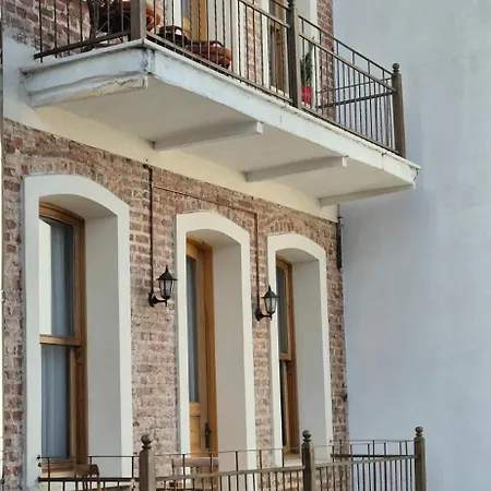 Eagle's Nest Boutique *