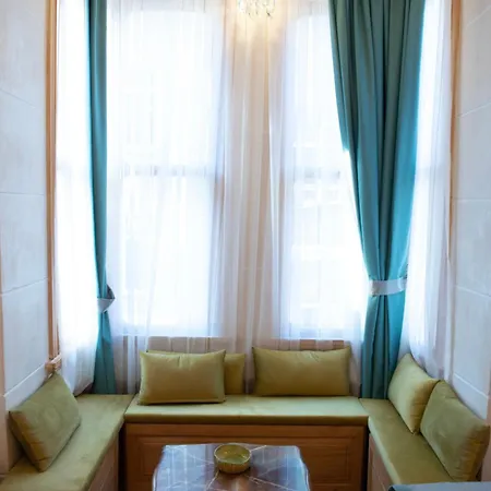 Hotell Eagle's Nest Boutique *