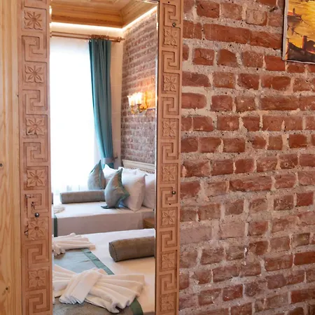 Eagle's Nest Boutique