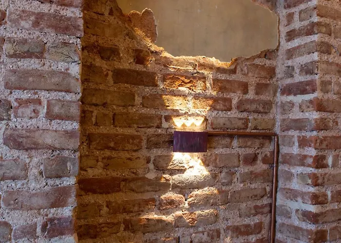 Eagle's Nest Boutique *