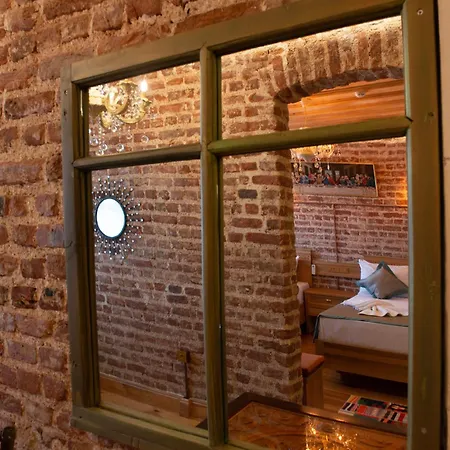 Eagle's Nest Boutique Hotel *