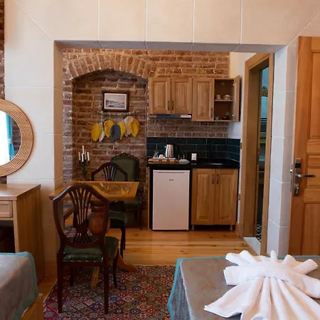 Eagle's Nest Boutique Hotel *